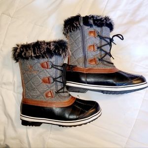 Dream Pairs  size 9 women's winter boots